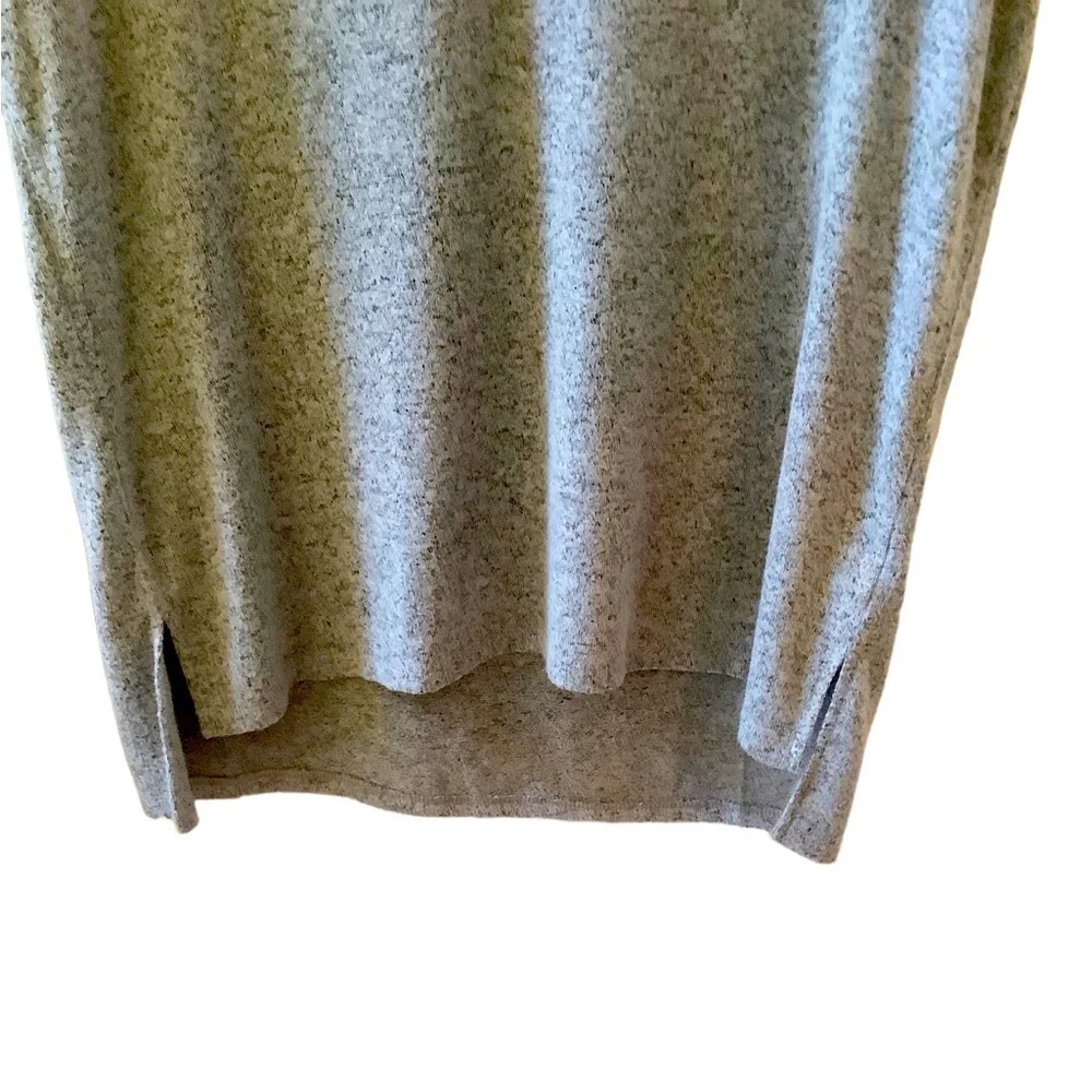 Caslon heather blue short sleeve v-neck sweater.
